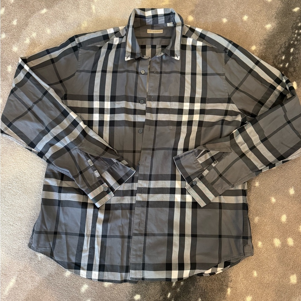 Men's Burberry Buttondown